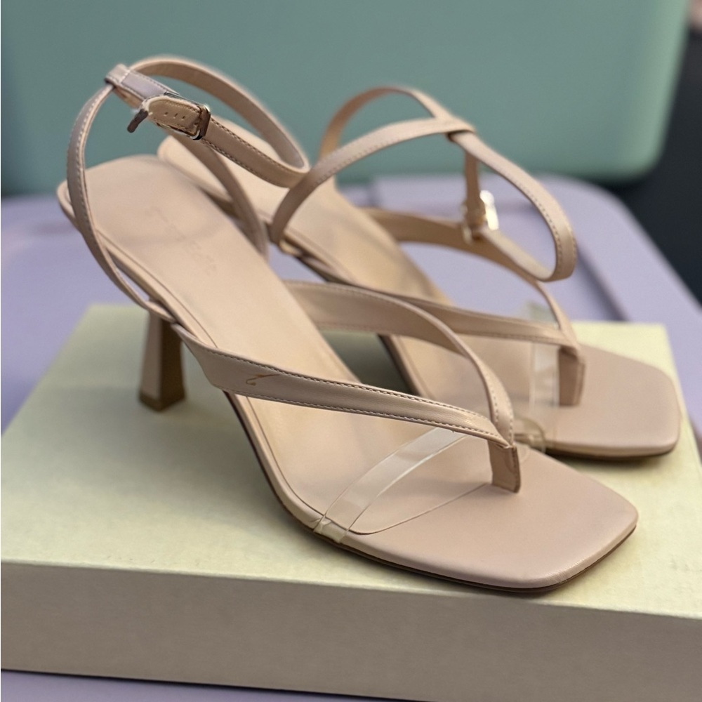 Open Edit Nude Heels - Picture 1 of 5